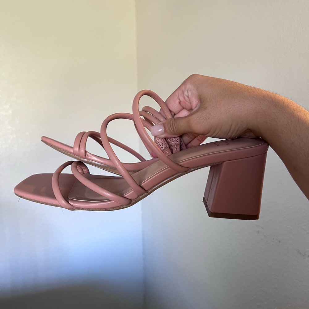 Elegant nude Strappy Heels
